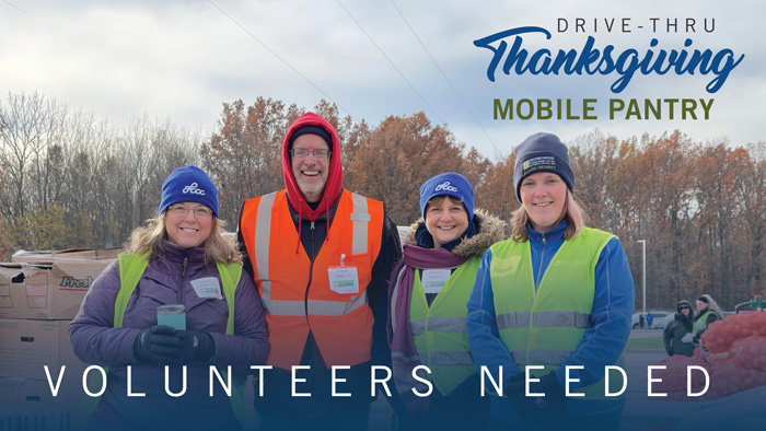 Second Harvest Thanksgiving Volunteers